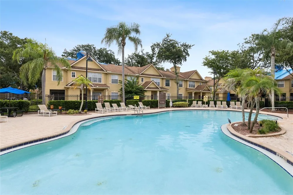832 GRAND REGENCY POINTE POINT #105 Altamonte Springs, FL 32714