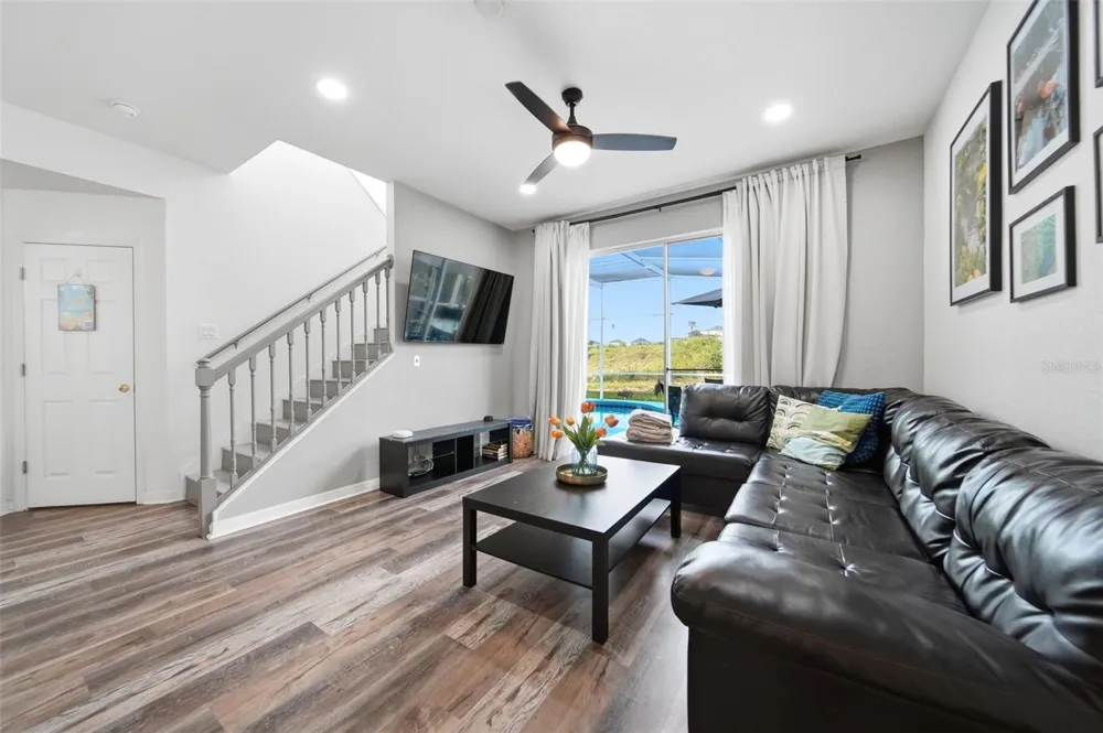 254 GLENEAGLES DRIVE Davenport, FL 33897