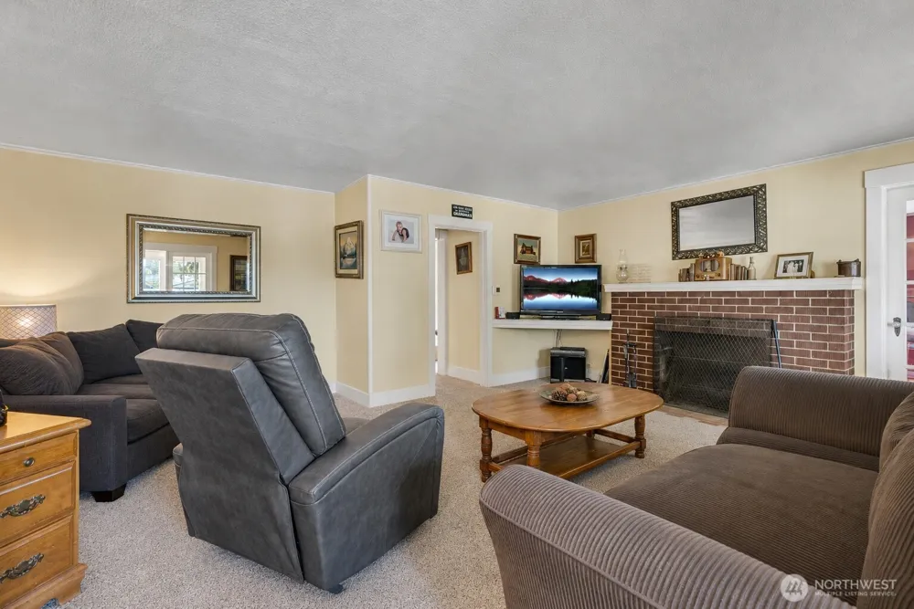 1002 21st Street SE Auburn, WA 98002