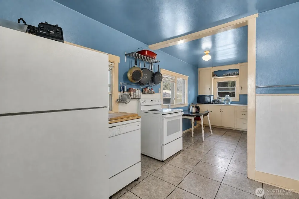 1002 21st Street SE Auburn, WA 98002