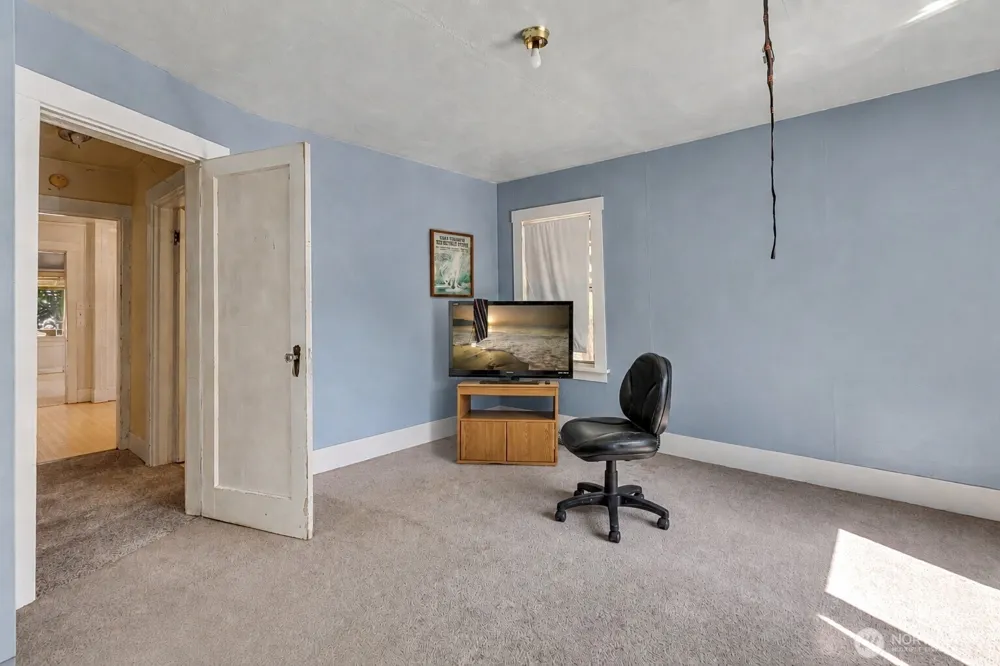 1002 21st Street SE Auburn, WA 98002