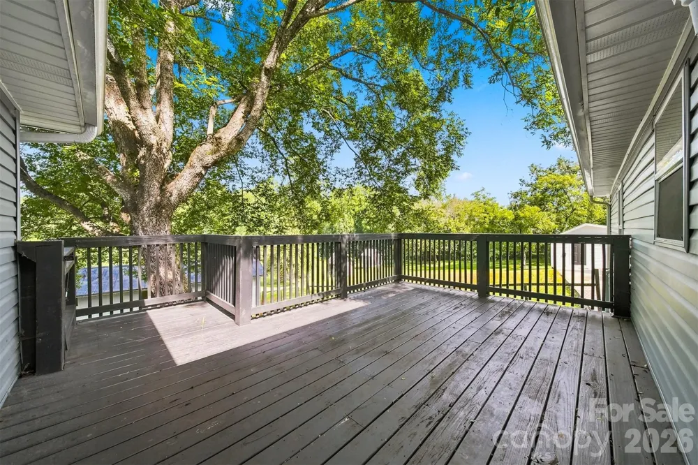 1164 Bradford Mountain Road Lenoir, NC 28645