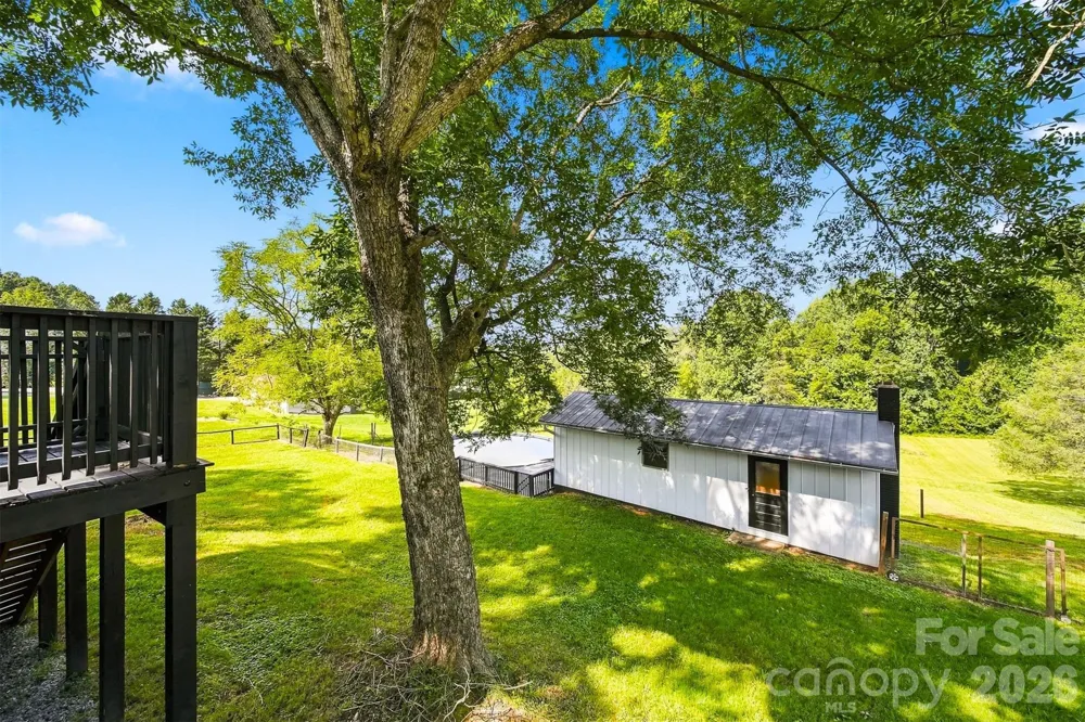 1164 Bradford Mountain Road Lenoir, NC 28645