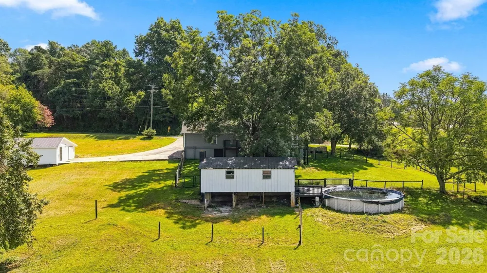 1164 Bradford Mountain Road Lenoir, NC 28645