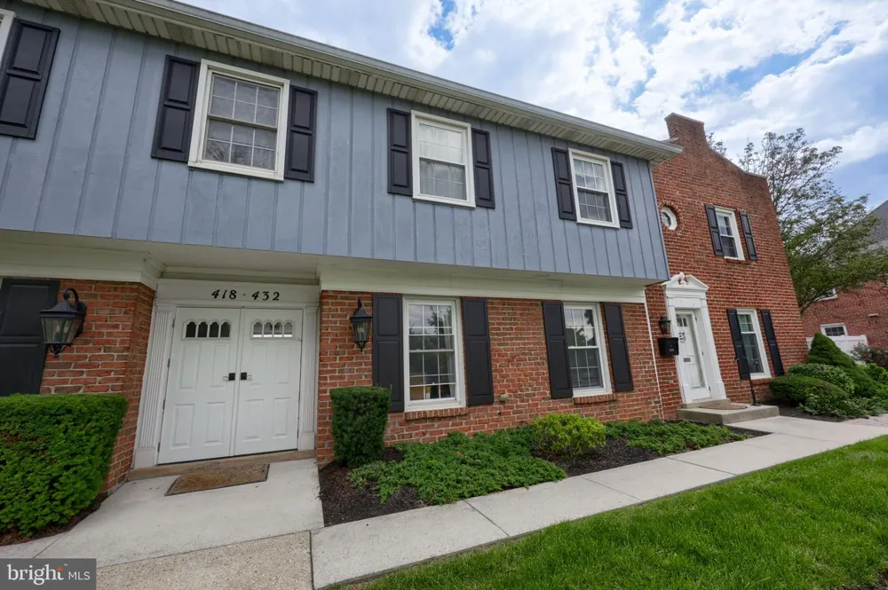 430 W CHOCOLATE AVENUE Hershey, PA 17033