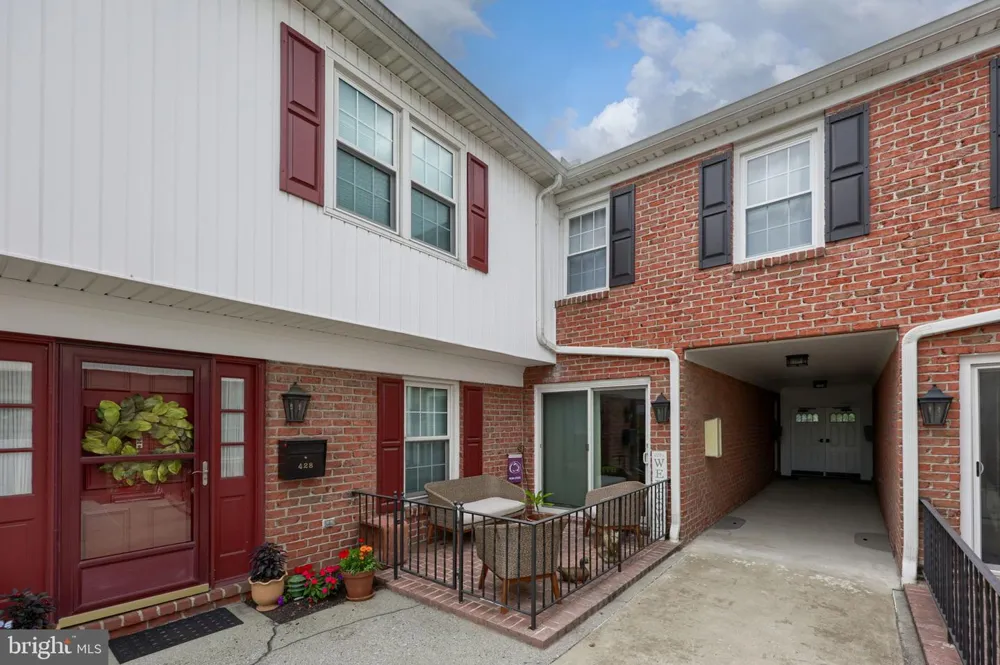 430 W CHOCOLATE AVENUE Hershey, PA 17033