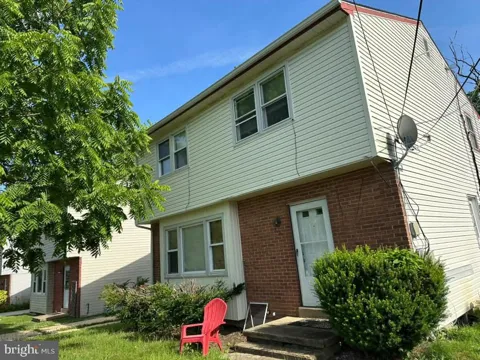 215 MURRAY ROAD