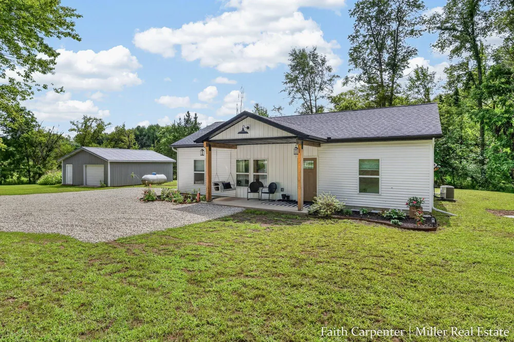 7911 Keller Road Delton, MI 49046