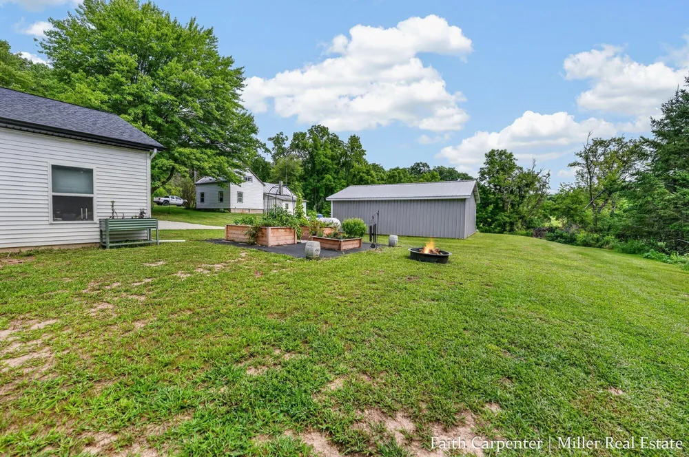 7911 Keller Road Delton, MI 49046