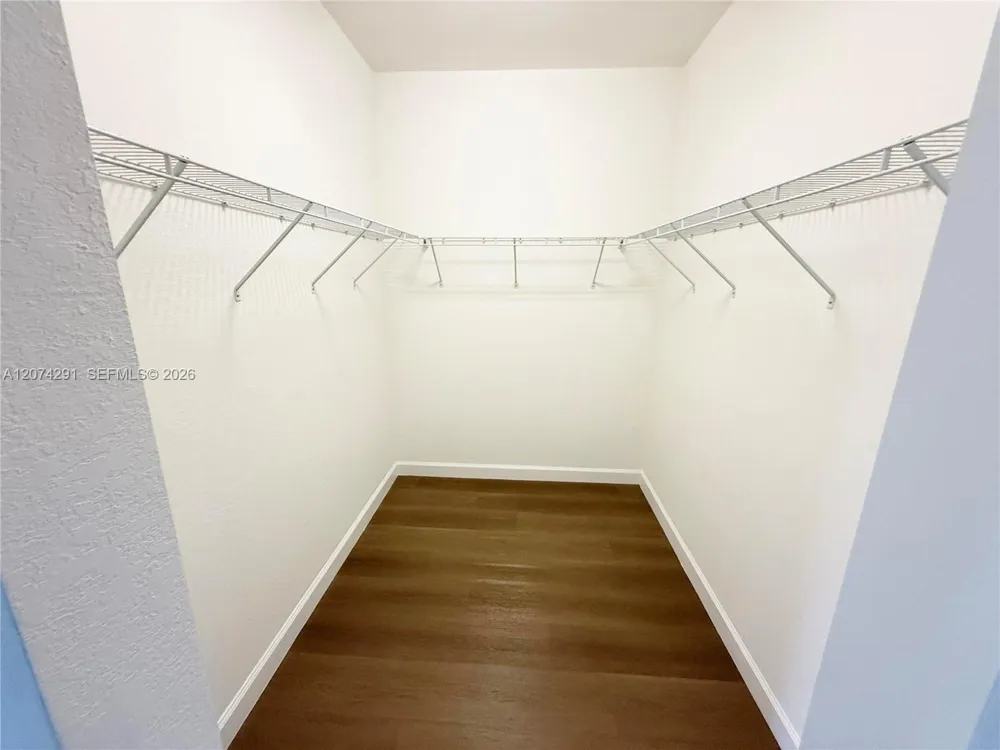 20610 NE 2nd Ct Miami, FL 33179