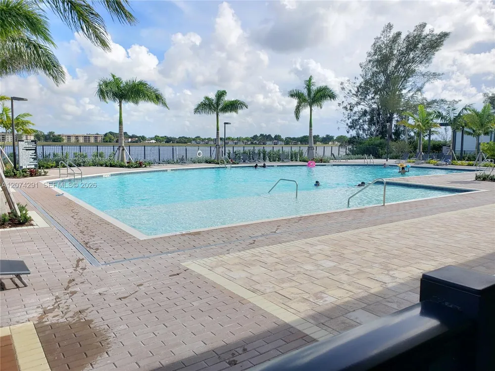 20610 NE 2nd Ct Miami, FL 33179