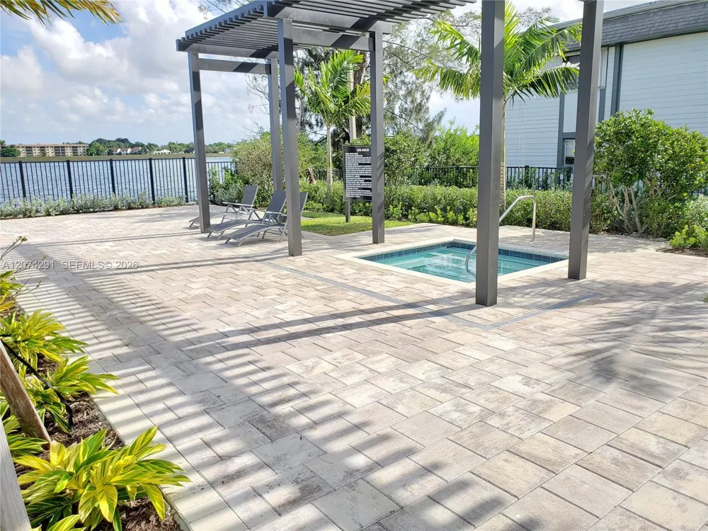 20610 NE 2nd Ct Miami, FL 33179