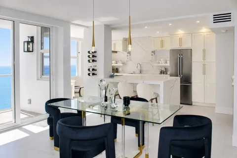 4300 OCEAN BOULEVARD #15D