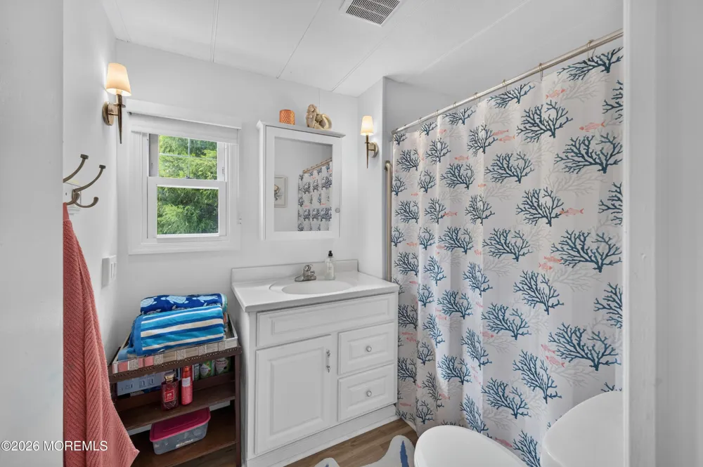 1919 Atlantic Avenue #19 Manasquan, NJ 08736