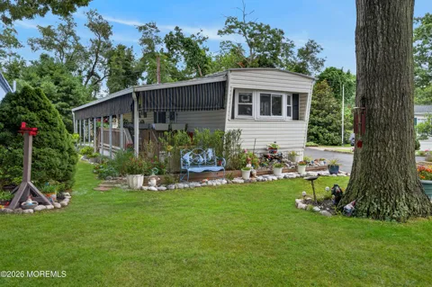 1919 Atlantic Avenue #19