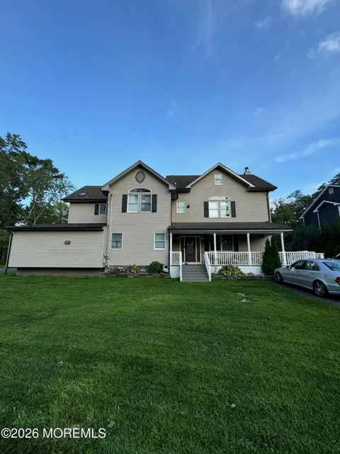 5 Willow Avenue
