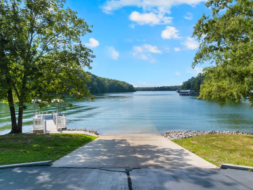 27 Shady Cove Ln Winchester, TN 37398