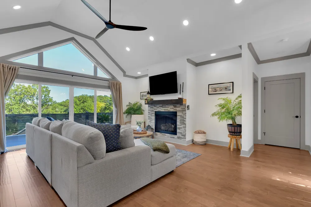 27 Shady Cove Ln Winchester, TN 37398