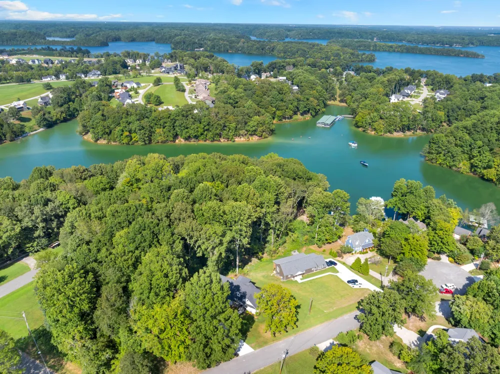 27 Shady Cove Ln Winchester, TN 37398