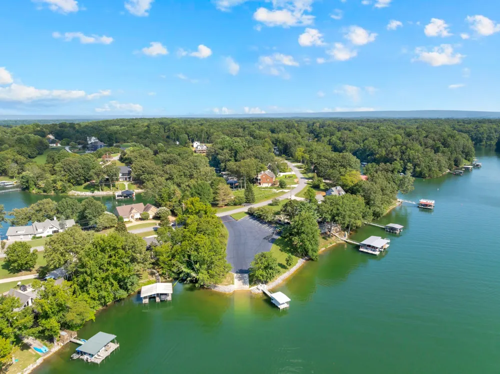 27 Shady Cove Ln Winchester, TN 37398