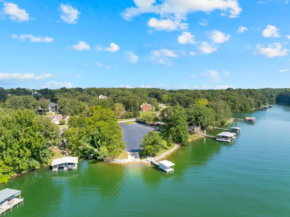 27 Shady Cove Ln Winchester, TN 37398