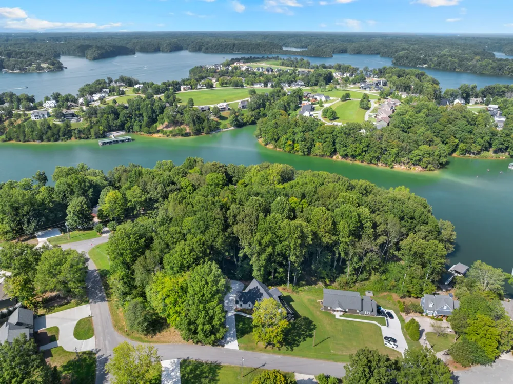 27 Shady Cove Ln Winchester, TN 37398
