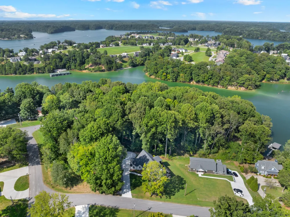 27 Shady Cove Ln Winchester, TN 37398