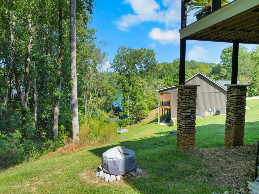 27 Shady Cove Ln Winchester, TN 37398