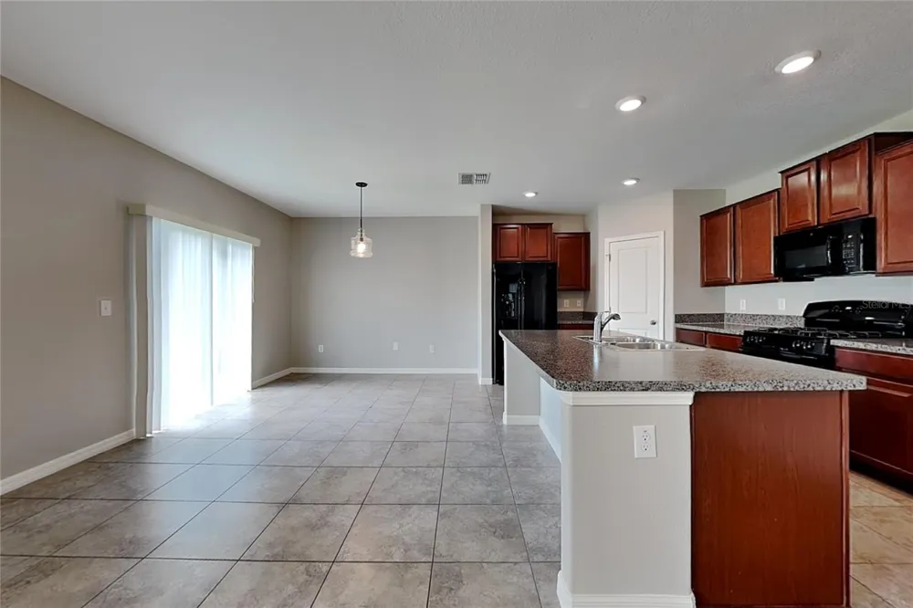 Address Not Shown Apollo Beach, FL 33572
