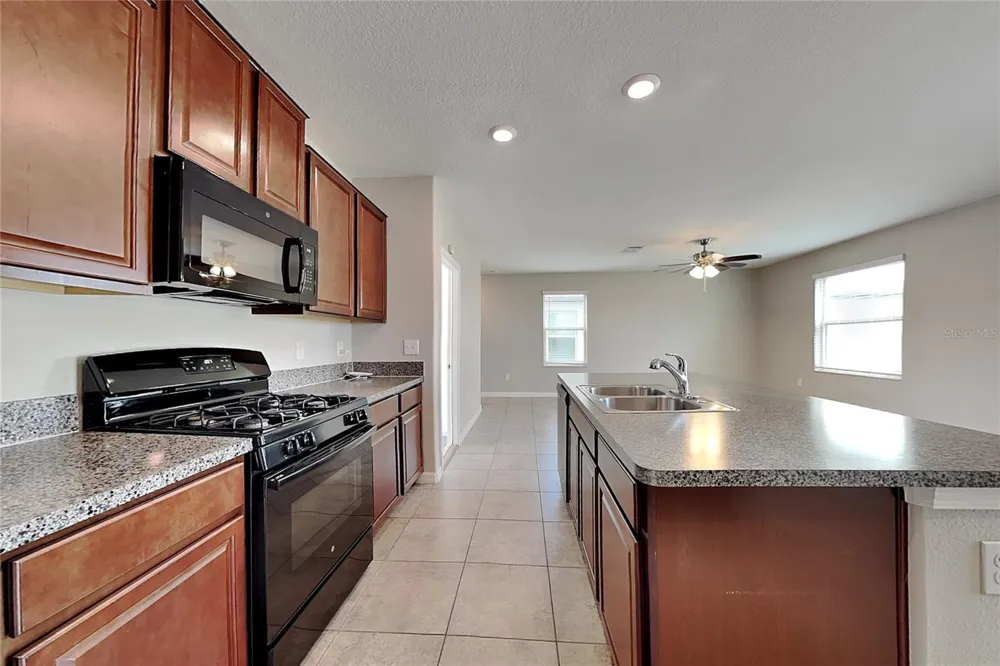 Address Not Shown Apollo Beach, FL 33572