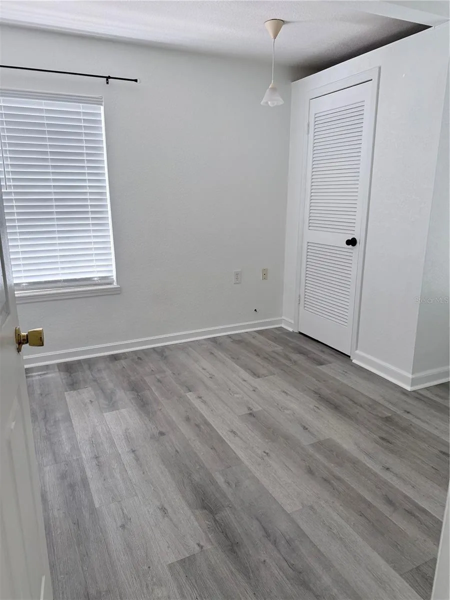 1843 WASHINGTON AVENUE Clearwater, FL 33755