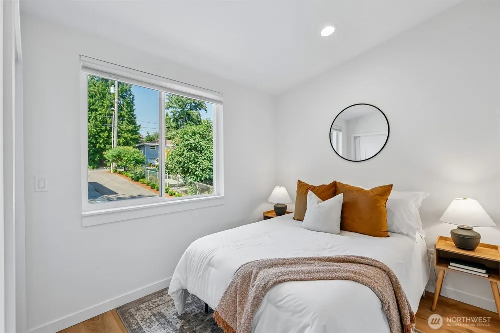 12038 Park Avenue Seattle, WA 98133