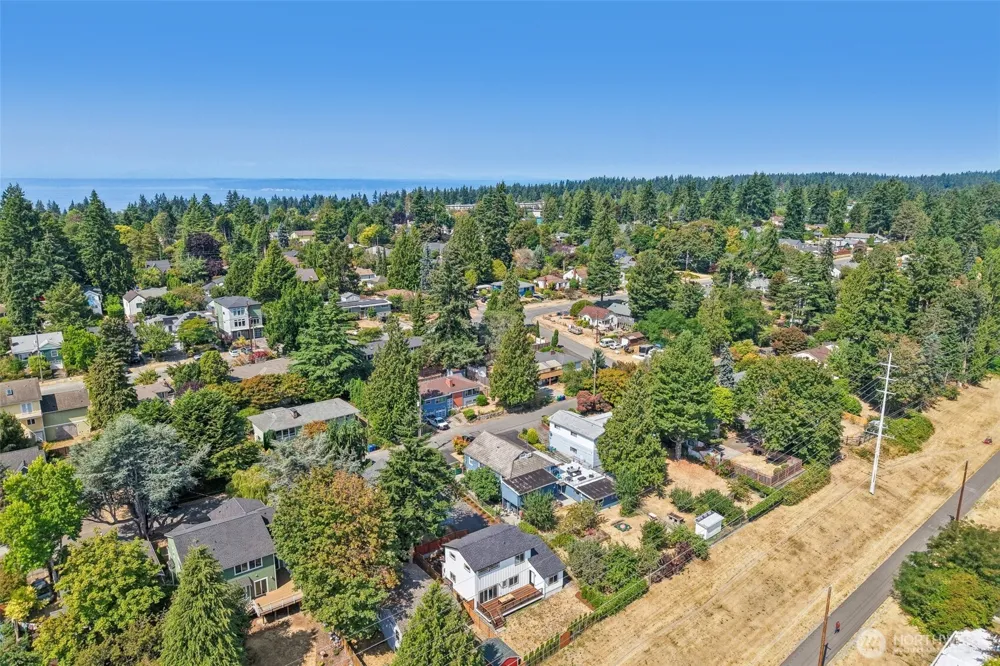 12038 Park Avenue Seattle, WA 98133