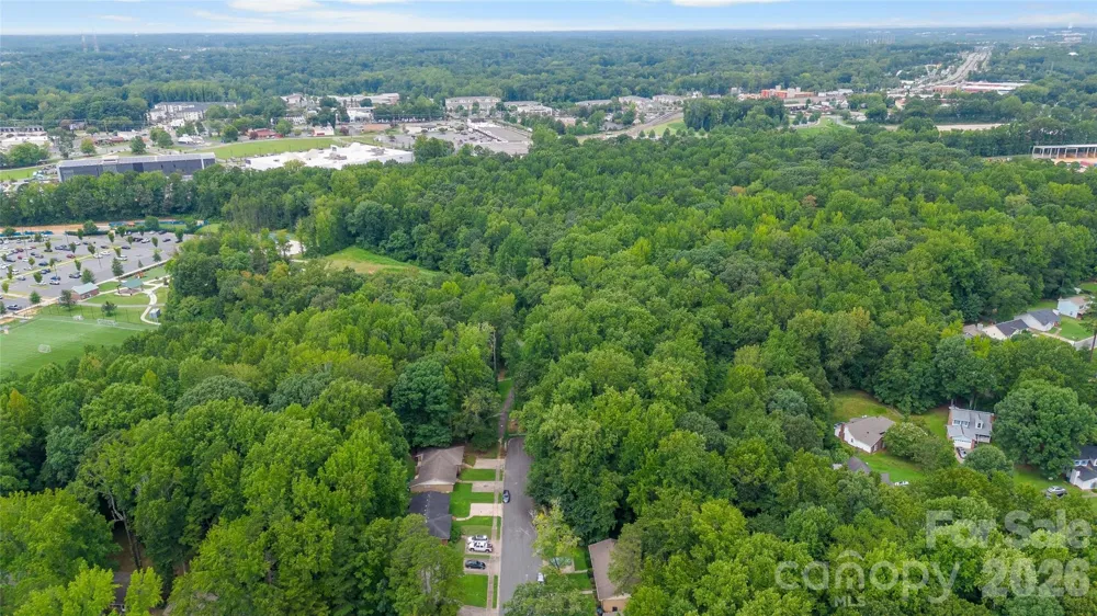 4601 Highlake Drive Charlotte, NC 28215