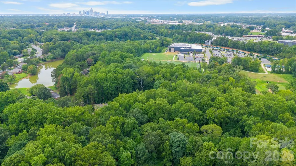 4601 Highlake Drive Charlotte, NC 28215