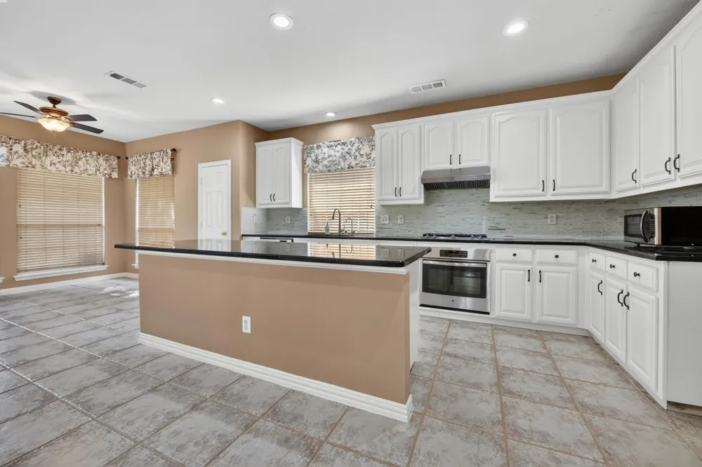 4233 Sandra Lynn Drive Flower Mound, TX 75022