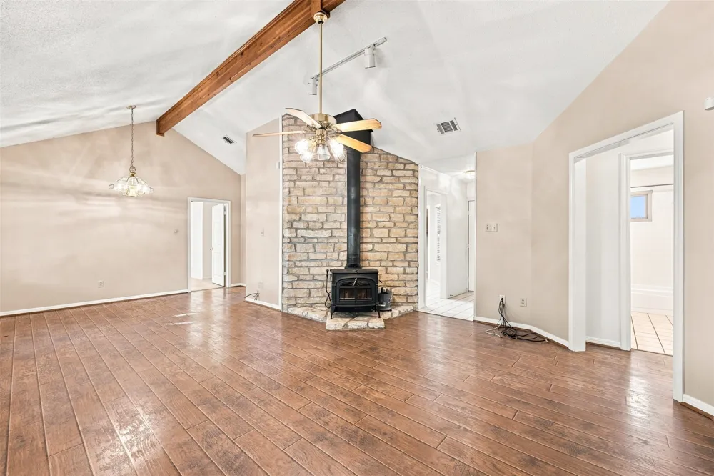 342 Oak Drive Waco, TX 76705