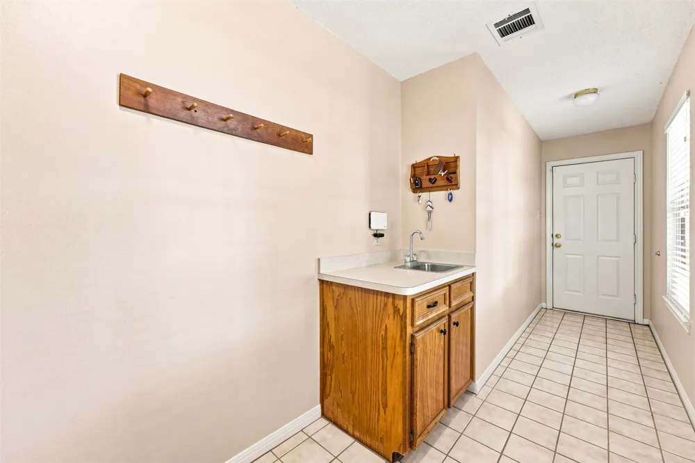 342 Oak Drive Waco, TX 76705