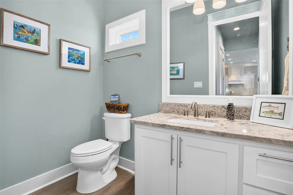 1335 Emerald Drive Crystal Beach, TX 77650