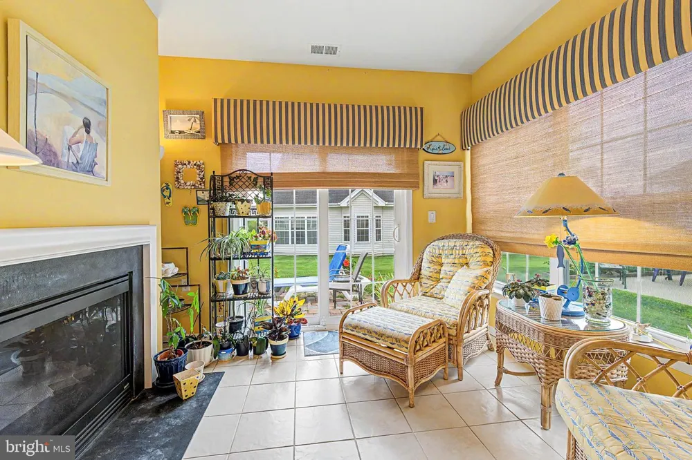 202 LANDER ROAD Egg Harbor Township, NJ 08234