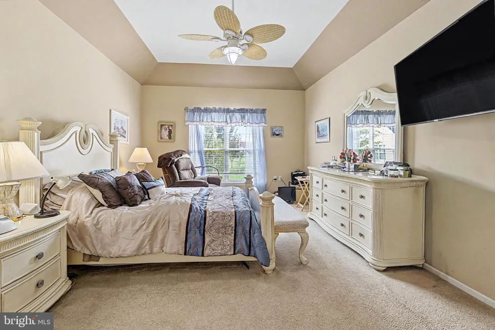 202 LANDER ROAD Egg Harbor Township, NJ 08234
