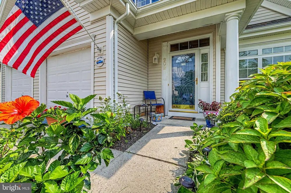 202 LANDER ROAD Egg Harbor Township, NJ 08234