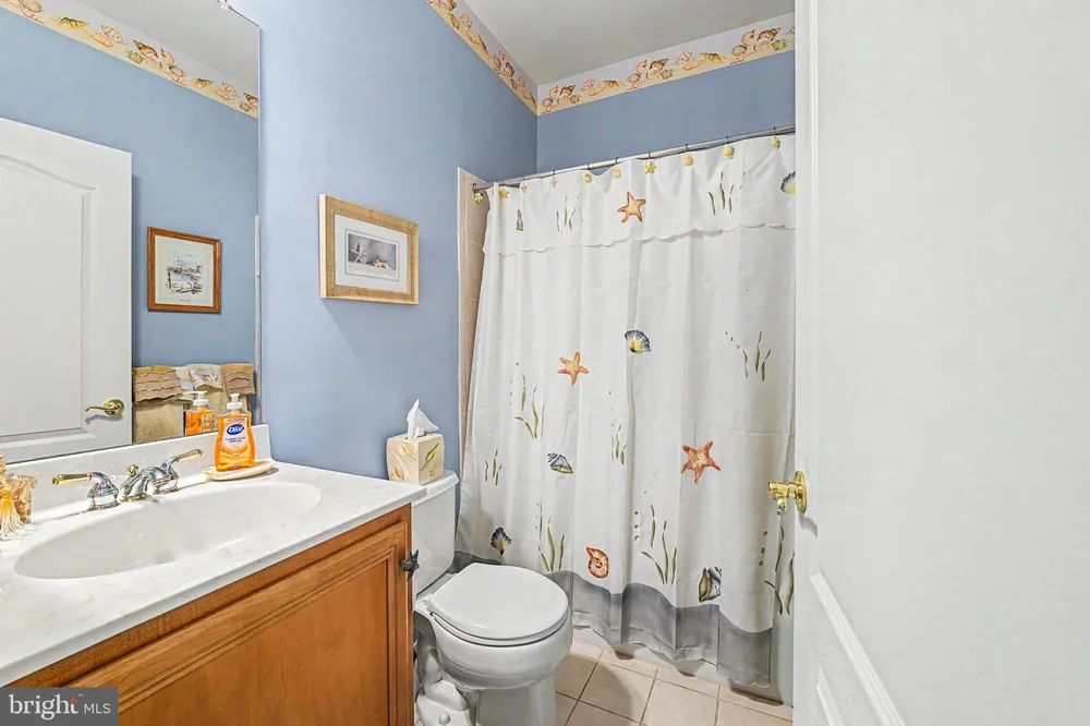 202 LANDER ROAD Egg Harbor Township, NJ 08234