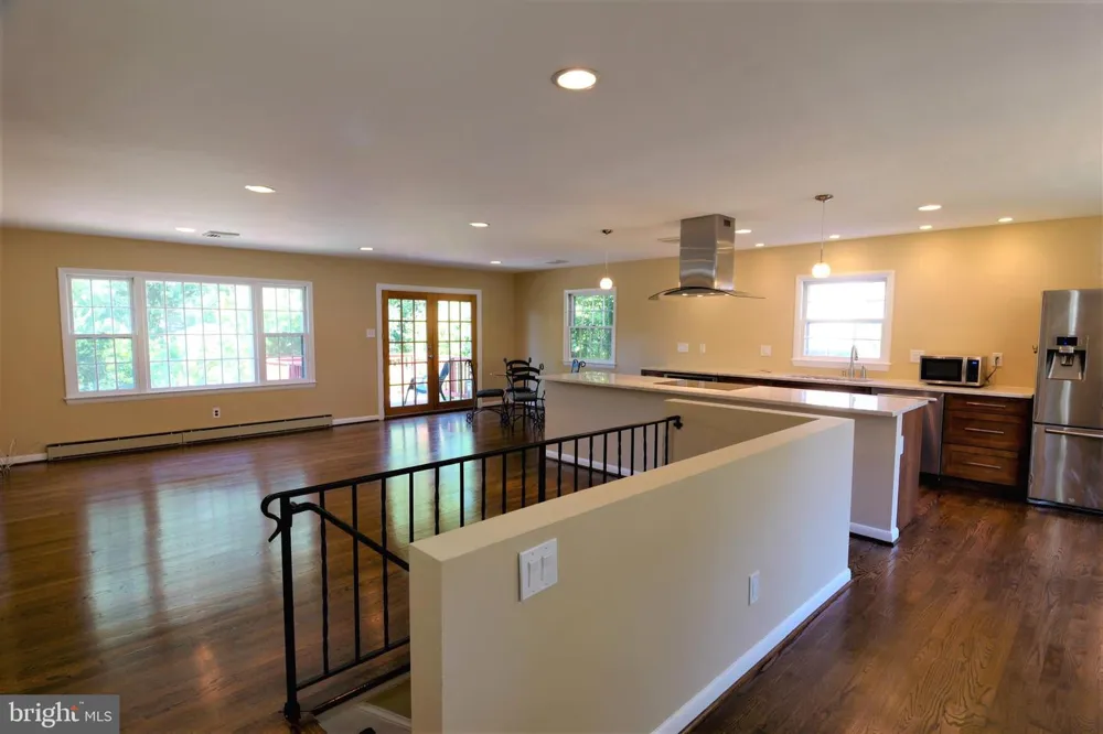 2603 BEACON HILL ROAD Alexandria, VA 22306