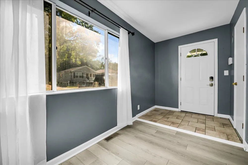 392 Elder Street Ypsilanti, MI 48197