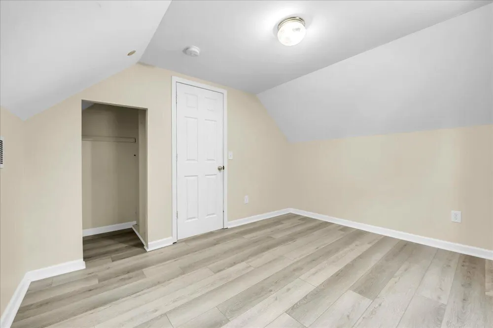 392 Elder Street Ypsilanti, MI 48197