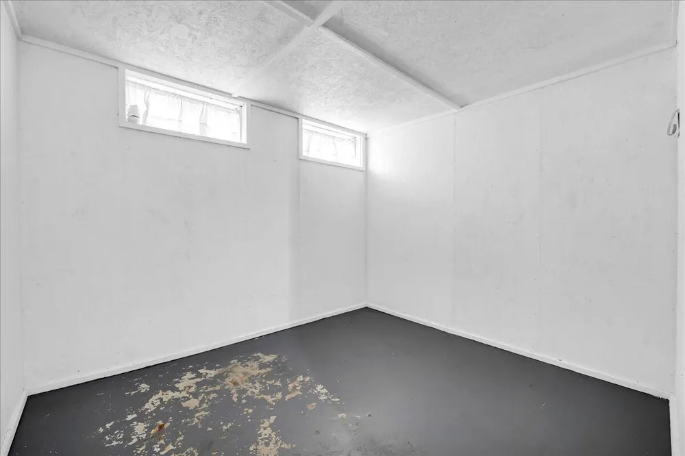 392 Elder Street Ypsilanti, MI 48197