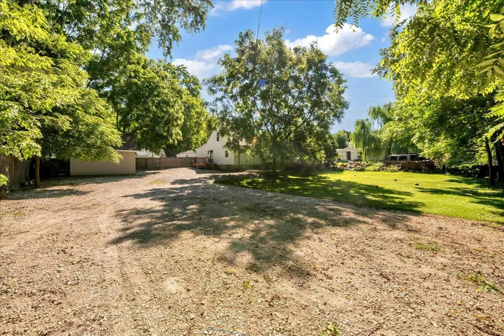 392 Elder Street Ypsilanti, MI 48197