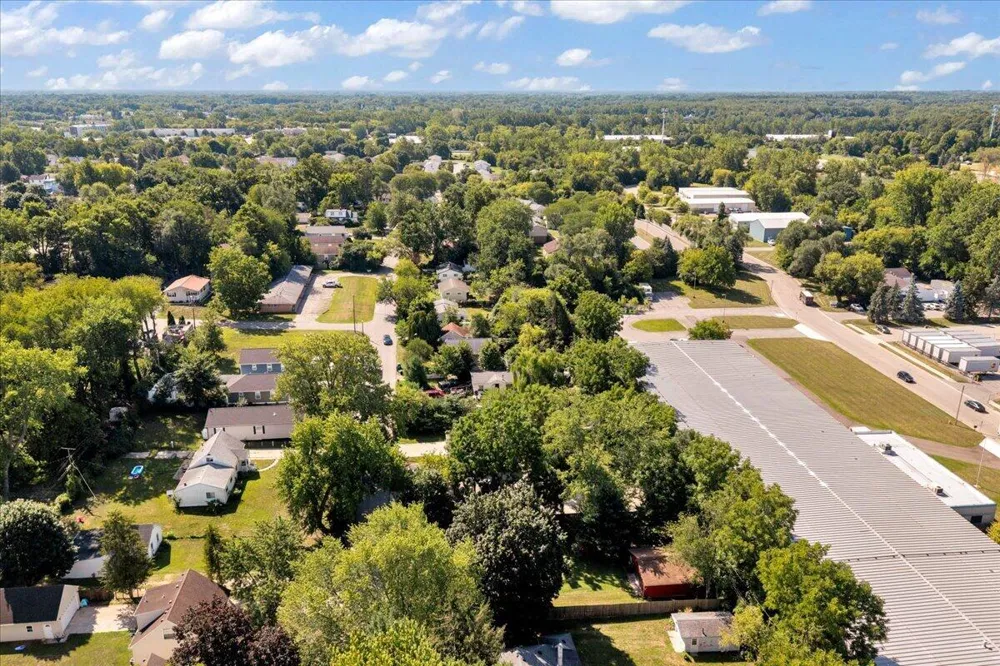 392 Elder Street Ypsilanti, MI 48197
