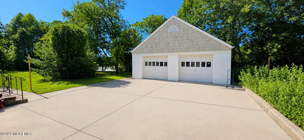 259 Macarthur Avenue Sayreville, NJ 08872